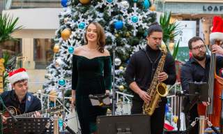 Celebrate the Start of the Season | Tunsgate Quarter