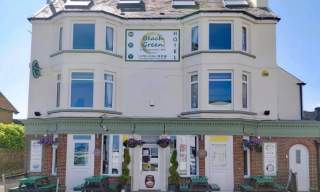 Beach Green Hotel