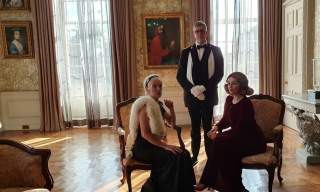 Family Murder Mystery: Step Into a World of Secrets