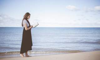 Holiday Reads – What Do You Suggest? | The Guildford Institute