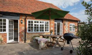 The Pear Store - Madam Green Holidays