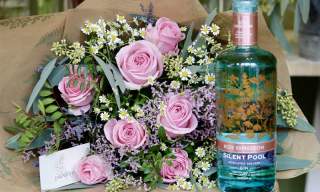 Fabulously Floral workshop | Silent Pool Distillery