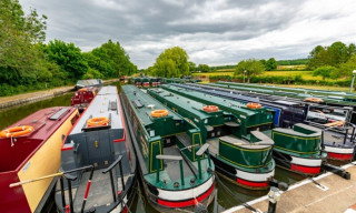 Anglo Welsh canal boat hire base at Wootton Wawen