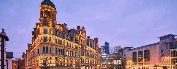 Roomzzz Manchester Victoria