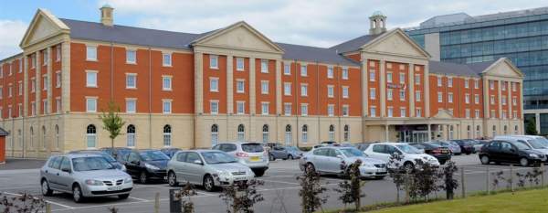 Premier Inn Manchester Trafford Centre West