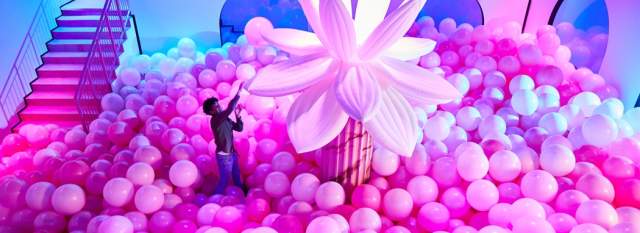 Bubble Planet: An Immersive Experience in Manchester