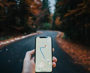 The Sweet Spot: 15 Minutes to Downtown or Out of Town