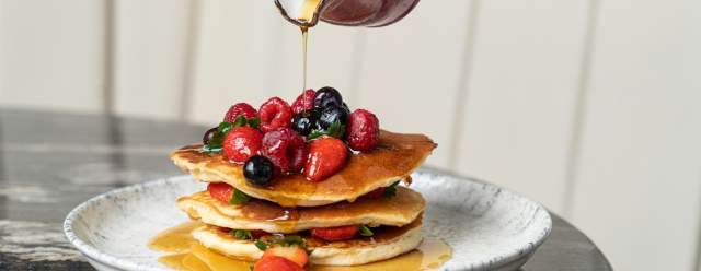 Zouk Tea Bar & Grill