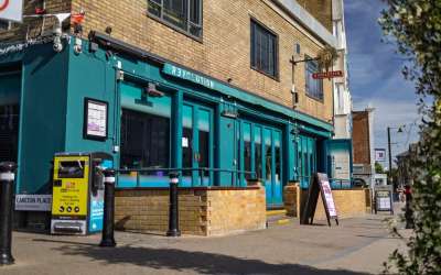 vape shop tottenham Vape shop uk hi-res stock photography and images