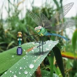 Aardman Presents Lloyd of the Flies Wetland Bug Hunt