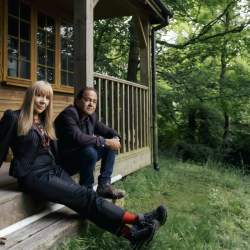 Grateful Fred’s: Americana & Roots Music  Charlie Dore & Gareth Huw Davies