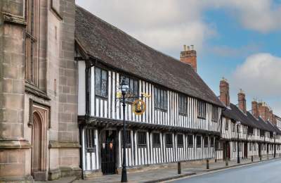 Shakespeare's Schoolroom & Guildhall