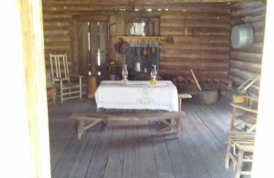 Log Cabin at Homeland Heritage Park