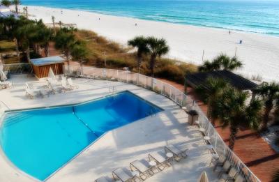 Outdoor Swimming Pool