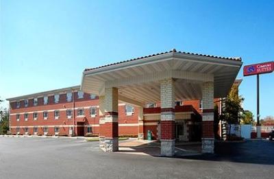 Comfort Suites Airport