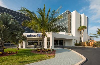 Hilton Cocoa Beach Entrance