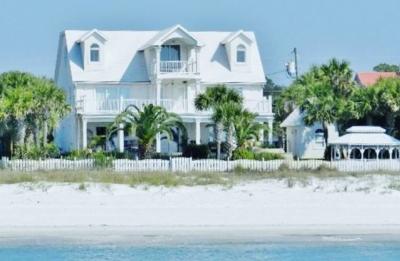 Luxury By The Sea - Beachfront 5BR vacation home with a private pool