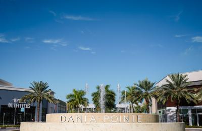 Dania Pointe Fountain
