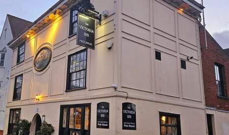 Victoria Inn