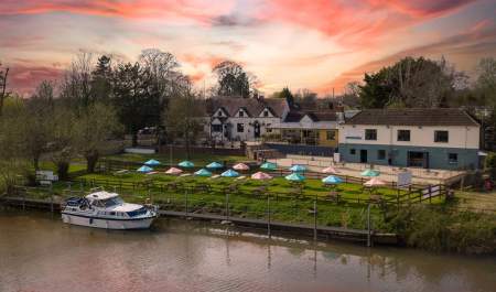 The Fleet Inn