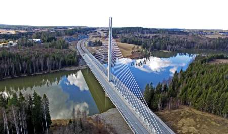 Smaalenene Bridge