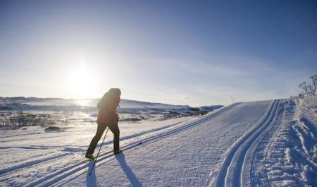 Langtur på Hovdens hvite vidder