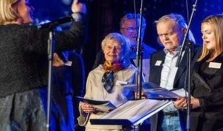 Konsert med Halden Demenskor