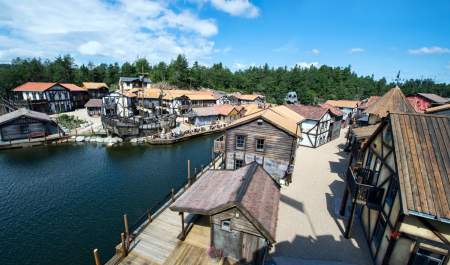 Abra Havn Pirate village