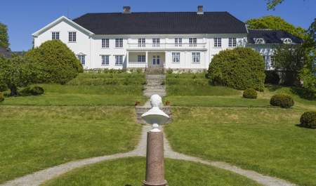 Sommer på Rød Herregård