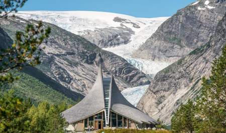 Talk: Radioactivity on and around the glacier