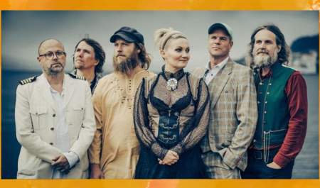 Sigrid Moldestad med band