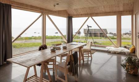 Accommodation at The Longhouse at Lista