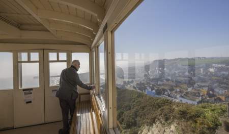 East Hill Lift