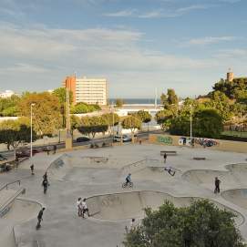 Skate Plaza Ignacio Echeverría