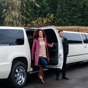 Sunshine Limo Service & Wine Tours