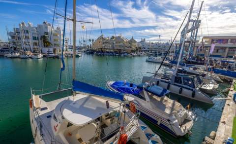 Puerto Marina