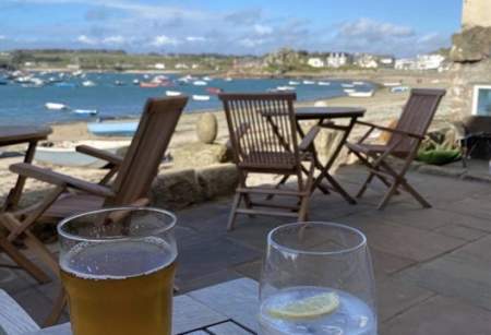 Schooners Hotel