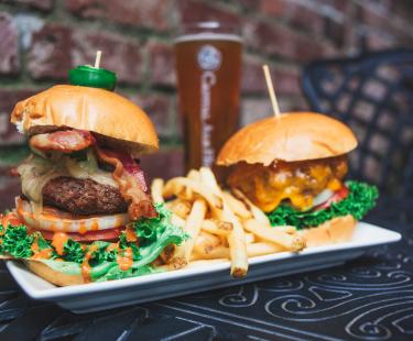 Cap Ale Burgers