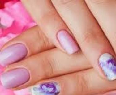 nails