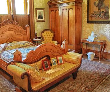 Ashland Bedroom