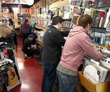 CD Central Interior