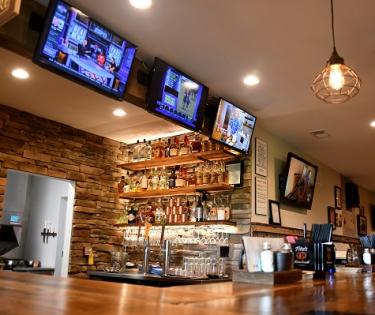 Daddy Joe's Bar & Grill
