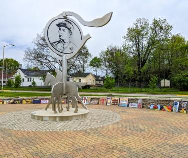 Isaac Murphy Memorial Art Garden