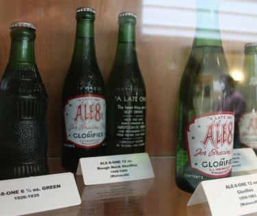 Ale-8-One Bottling Company: Winchester, KY