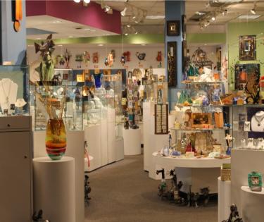 Artique: Lexington, KY