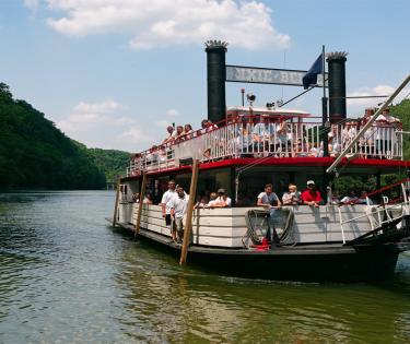 Dixie Belle Riverboat: Harrodsburg, KY