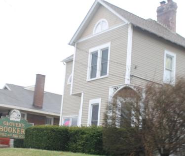 Glover's Bookery: Lexington, KY