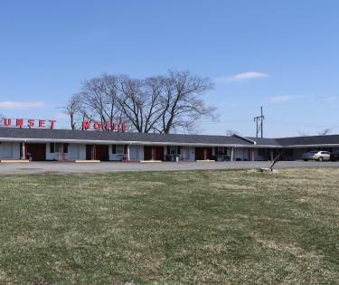 Sunset Motel: Lexington, KY