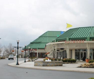 The Mall at Lexington Green: Lexington, KY
