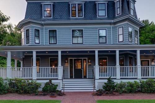 Inn at Hastings Park